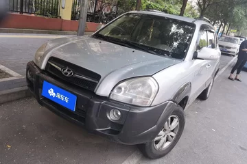 2009款 2.0L 自动 两驱 舒适天窗版