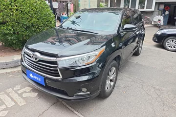 2017款 2.0T 手自一体 四驱 精英版 7座