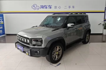 2023款 2.0T 双离合四驱穿越PRO+