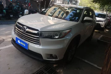 2015款 2.0T 手自一体 两驱 豪华版 7座