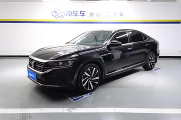 2022款 330TSI 豪华版